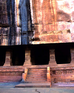 badami caves