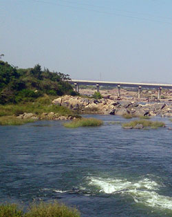 tungabhadra dam  place