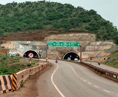 tungabhadra dam way